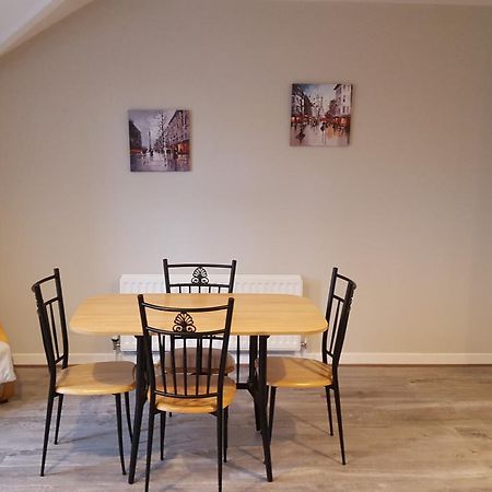 Castleton Gardens Apartments 벨파스트 외부 사진