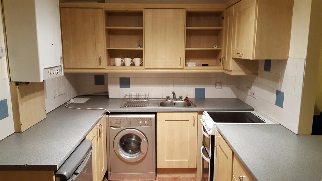 Castleton Gardens Apartments 벨파스트 외부 사진