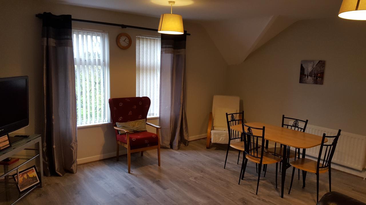 Castleton Gardens Apartments 벨파스트 외부 사진